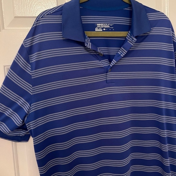 Nike Men's Navy and White Striped Polo Shirt - Picture 3 of 4